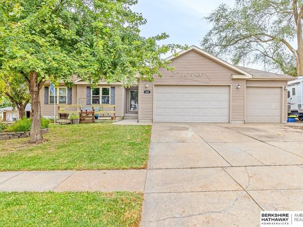 409 2nd Street, Milford, NE 68405