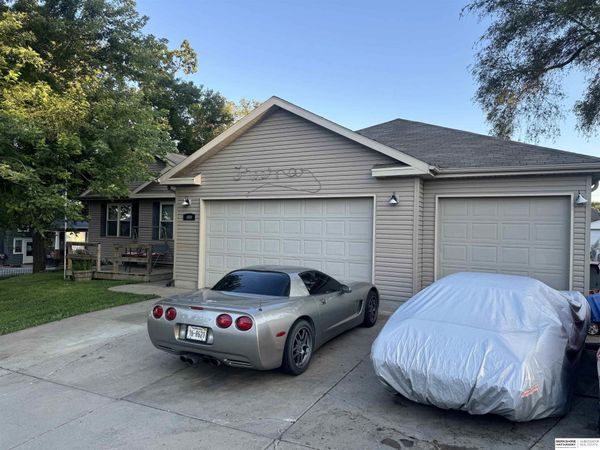 409 2nd Street, Milford, NE 68405