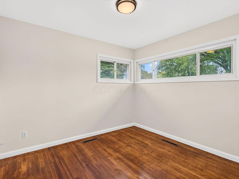 4479 Amesbury Road, Columbus, OH 43227 Photo 17