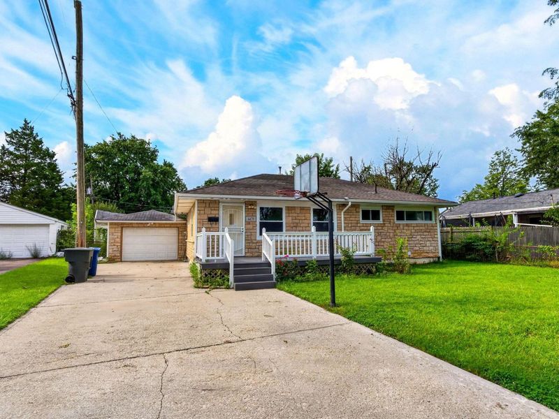 4479 Amesbury Road, Columbus, OH 43227 Photo 2