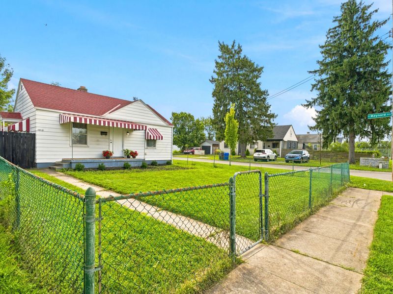 2230 Atwood Terrace, Columbus, OH 43211 Photo 3