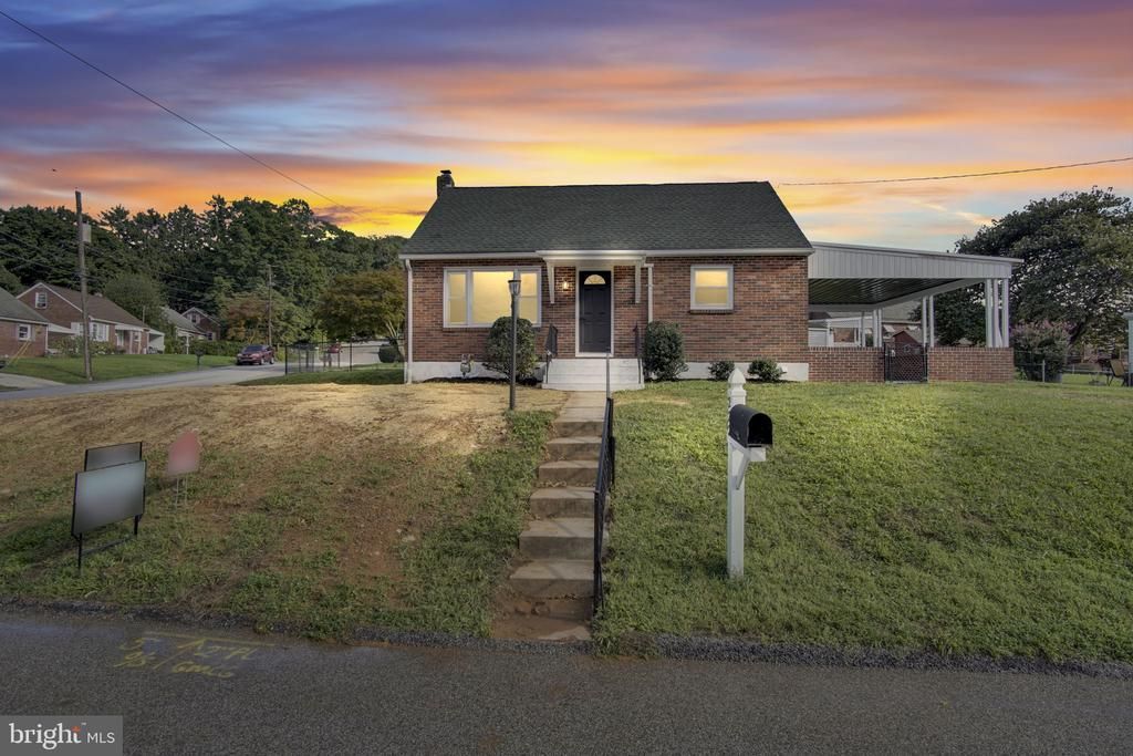 222 Eastland Avenue, York, PA 17406 Main Photo
