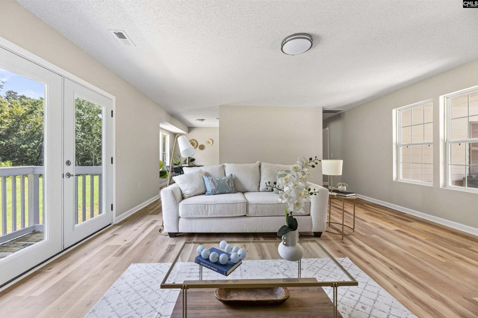 6792 Columbia Road Photo 10