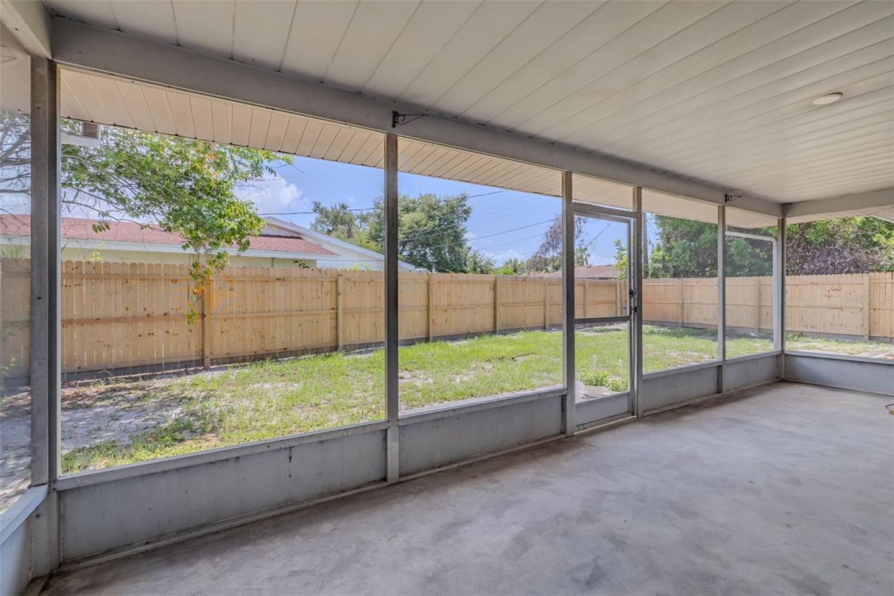 6711 Conetta Drive, Sarasota, FL 34243 Photo