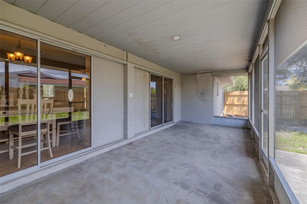 6711 Conetta Drive, Sarasota, FL 34243 Photo