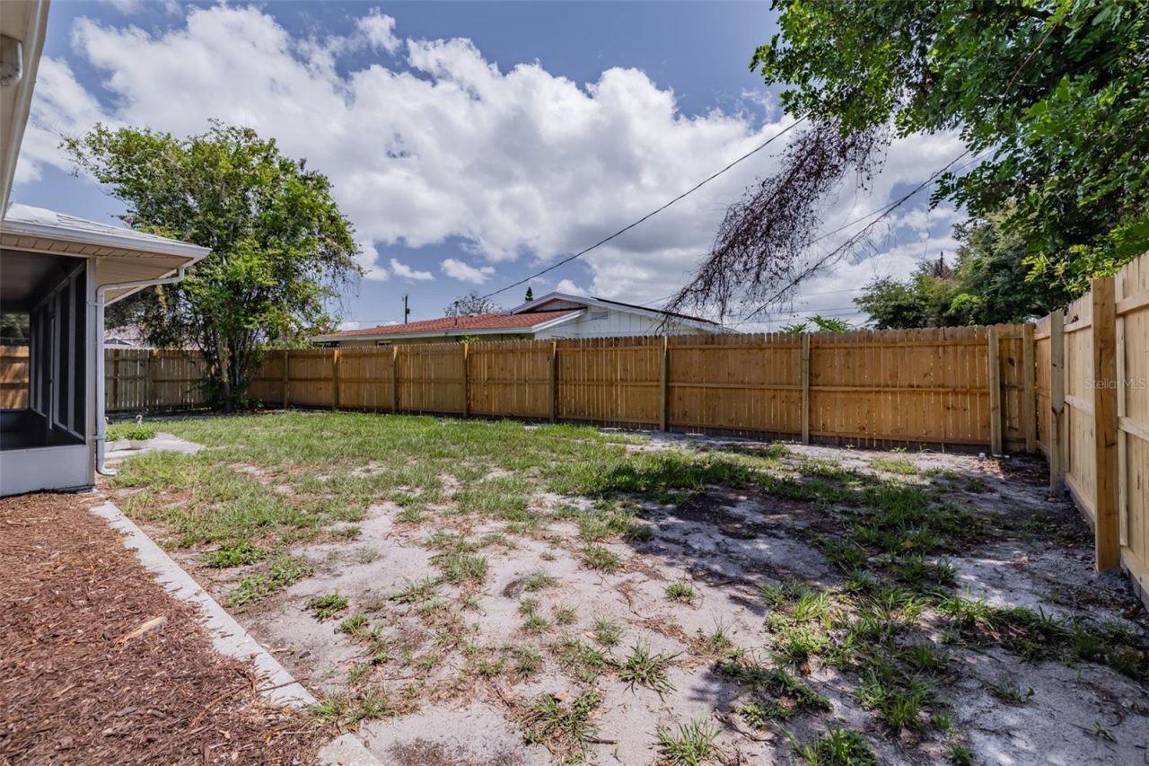 6711 Conetta Drive, Sarasota, FL 34243 Photo