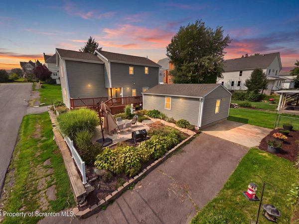 1012 Oxford Street, Scranton, PA 18504