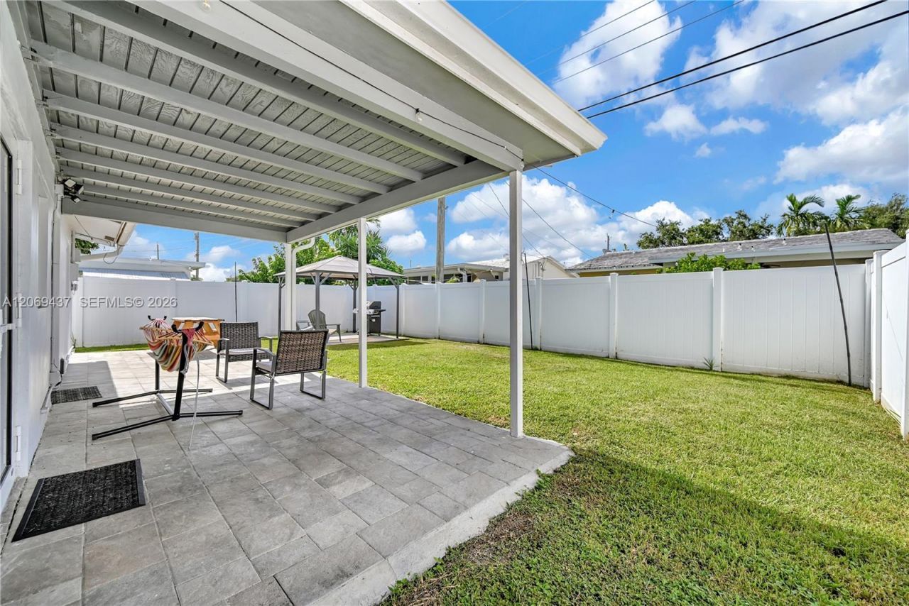 2710 NW 54th St , Tamarac, FL 33309 Photo