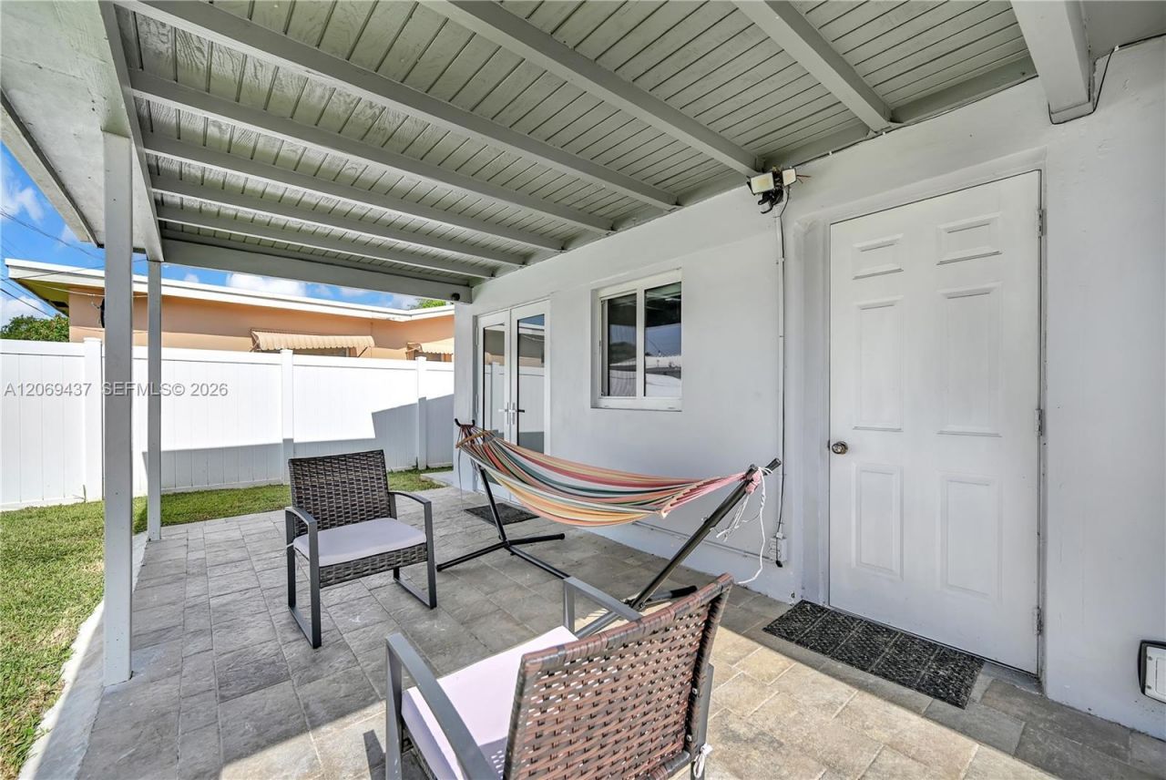 2710 NW 54th St , Tamarac, FL 33309 Photo