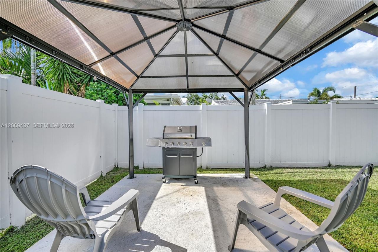 2710 NW 54th St , Tamarac, FL 33309 Photo