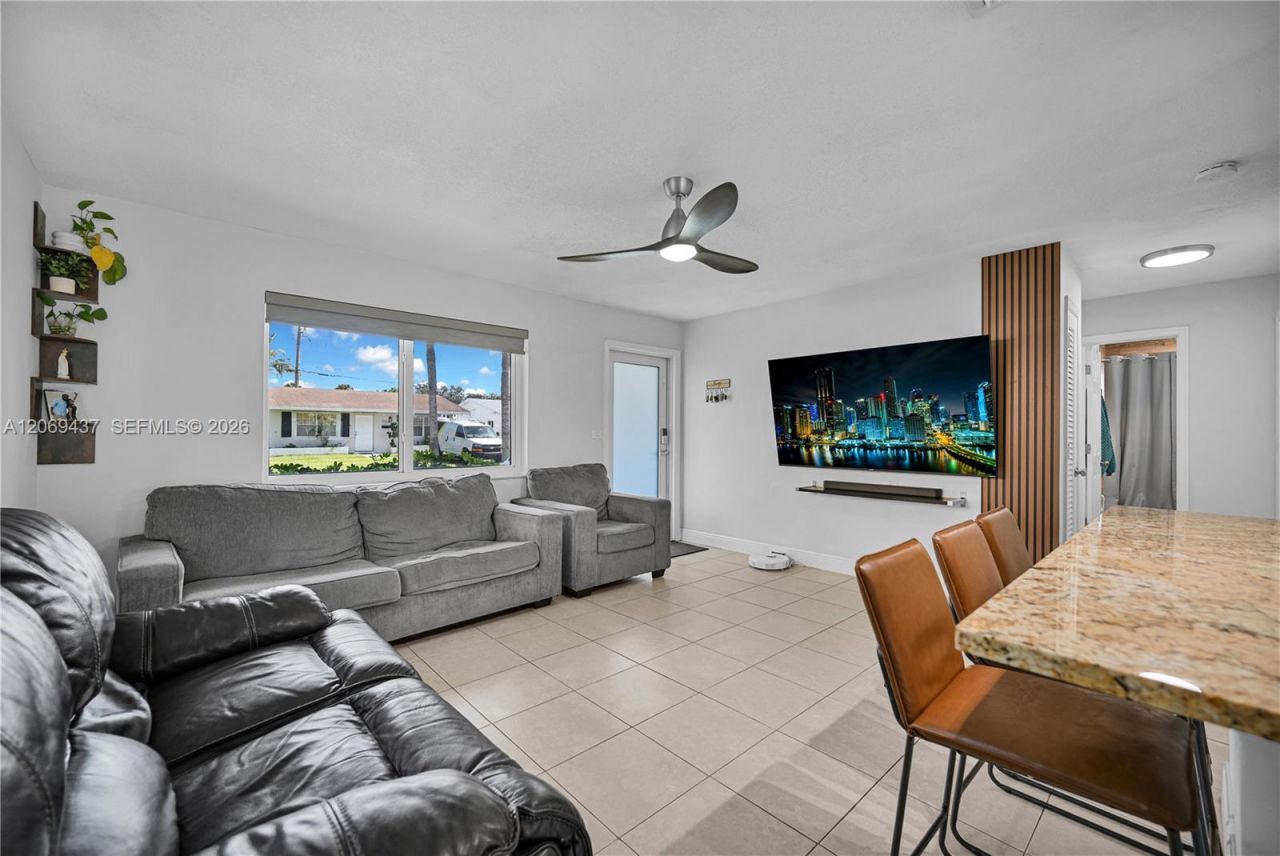 2710 NW 54th St , Tamarac, FL 33309 Photo