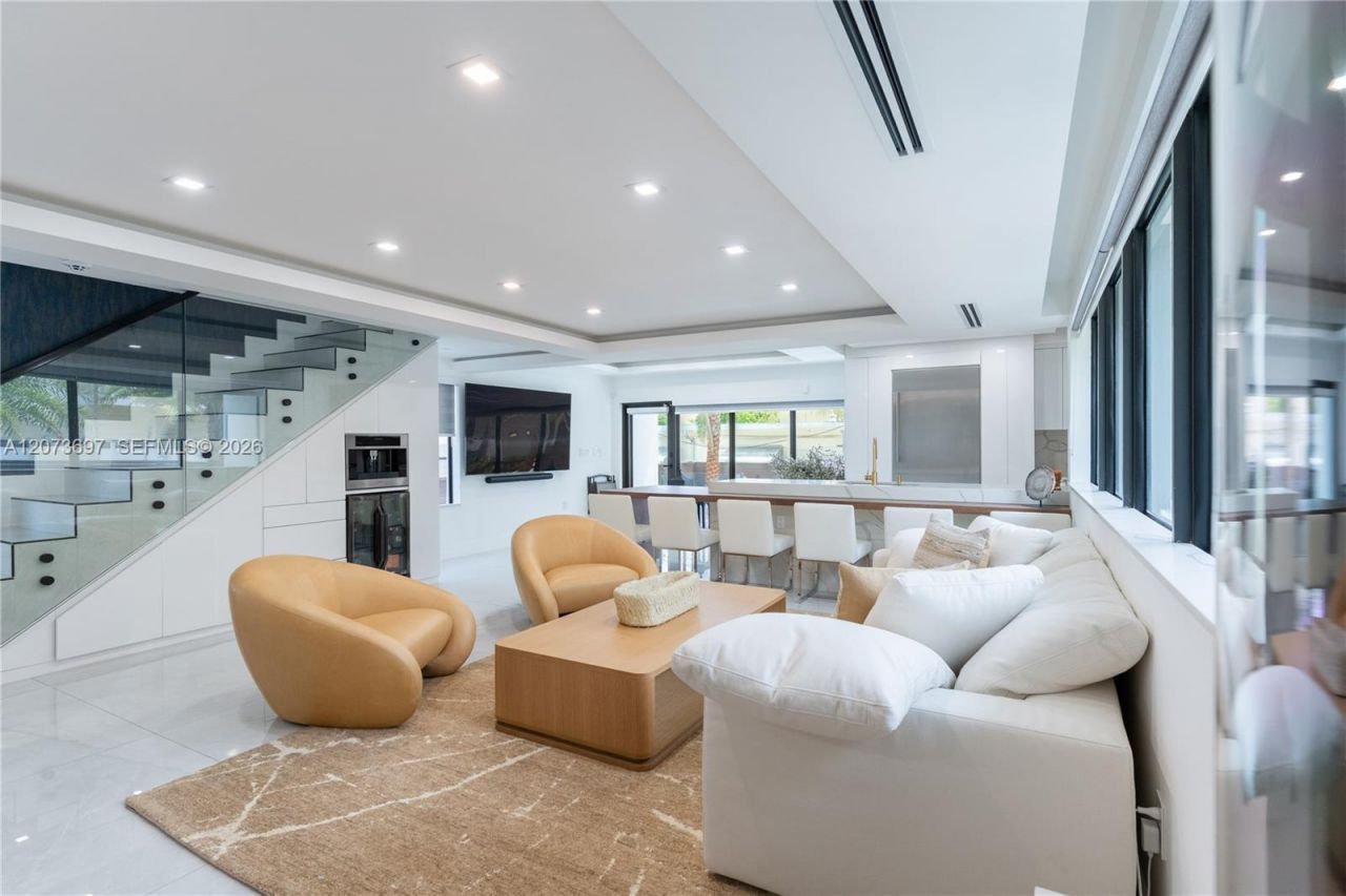 5601 N Ocean Dr , Hollywood, FL 33019 Photo