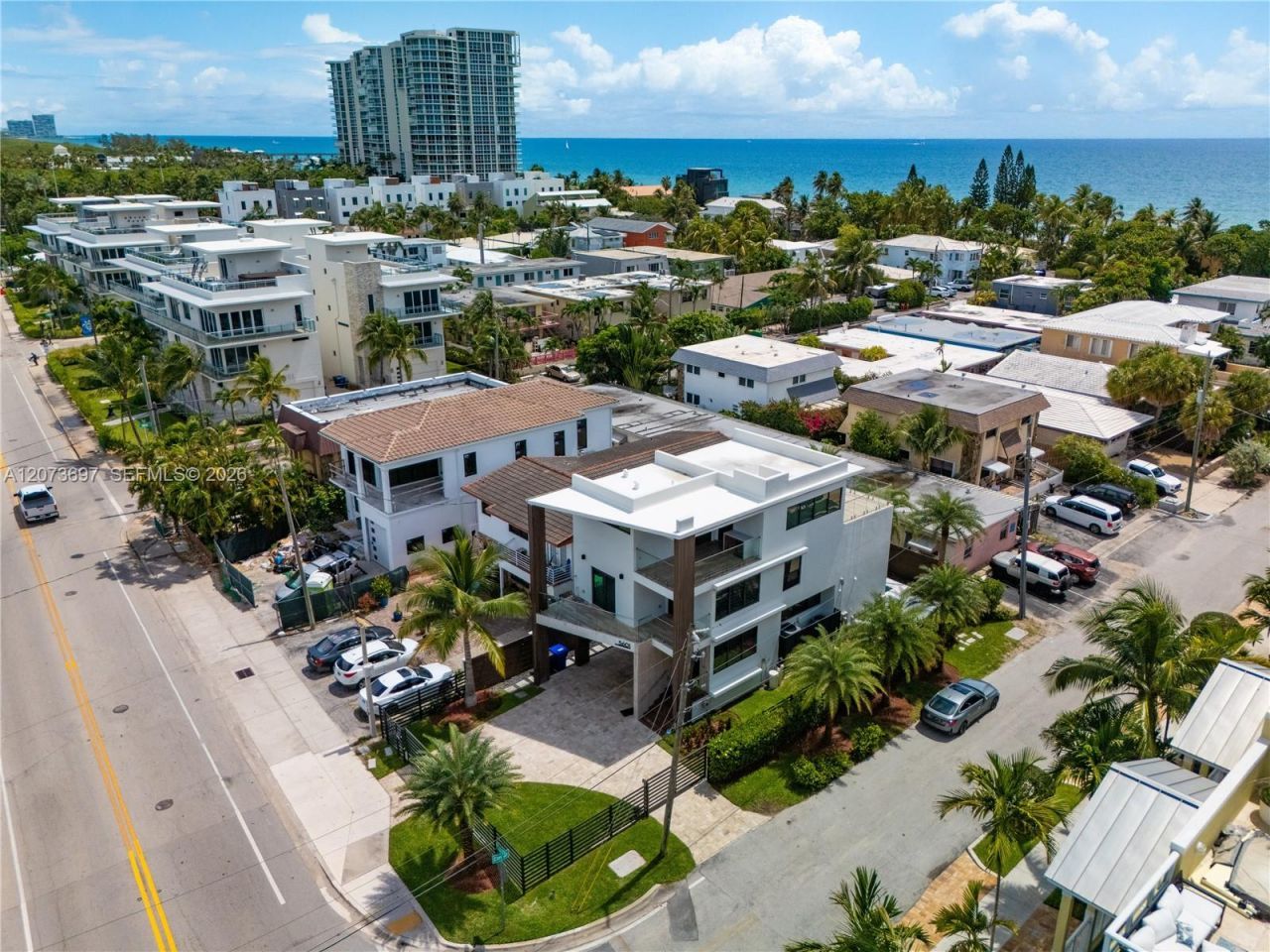 5601 N Ocean Dr , Hollywood, FL 33019 Photo