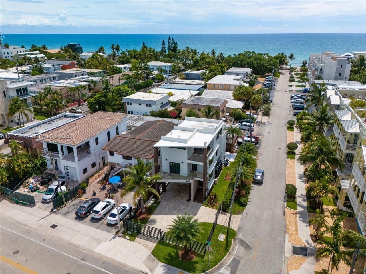 5601 N Ocean Dr , Hollywood, FL 33019 Photo