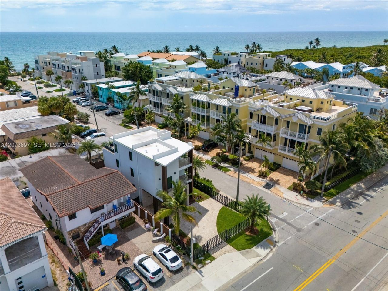 5601 N Ocean Dr , Hollywood, FL 33019 Photo