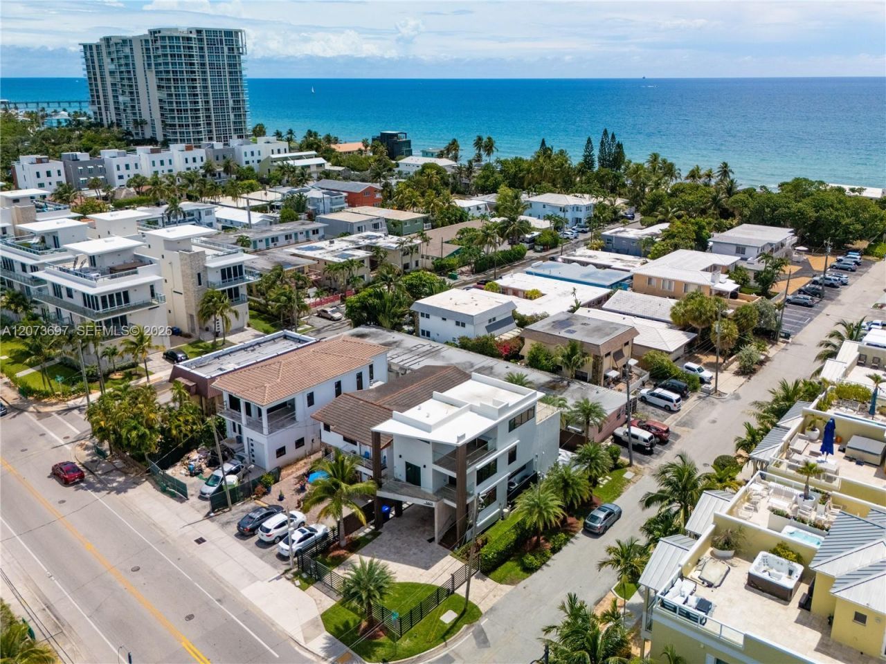 5601 N Ocean Dr , Hollywood, FL 33019 Photo