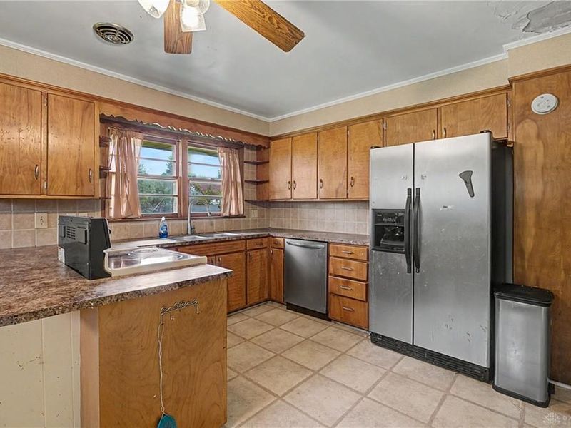 306 E Meeker Avenue, Greenville, OH 45331 Photo 14