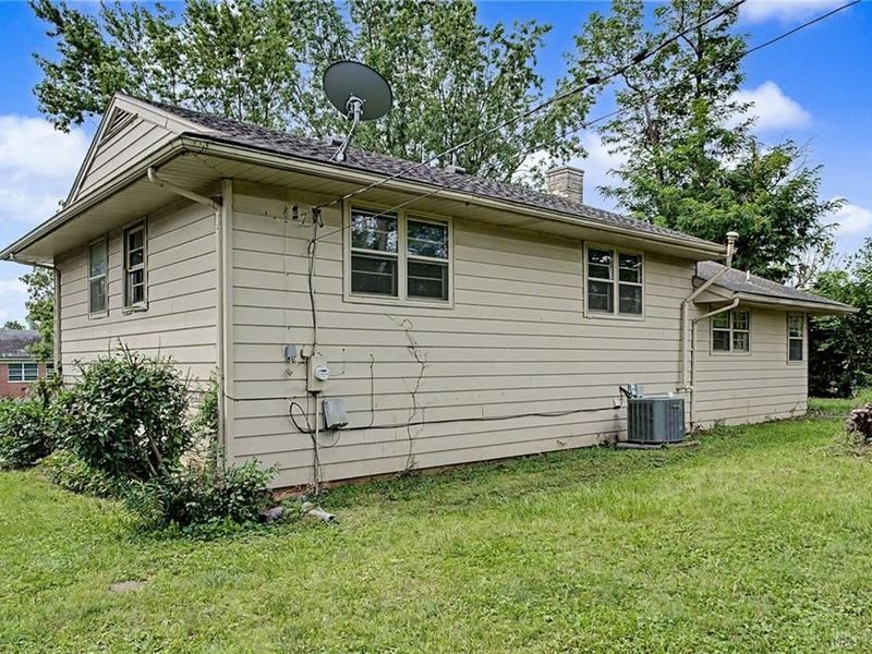 306 E Meeker Avenue, Greenville, OH 45331 Photo 37