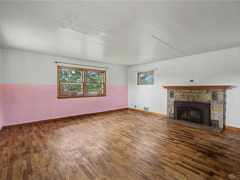 306 E Meeker Avenue, Greenville, OH 45331 Photo 7