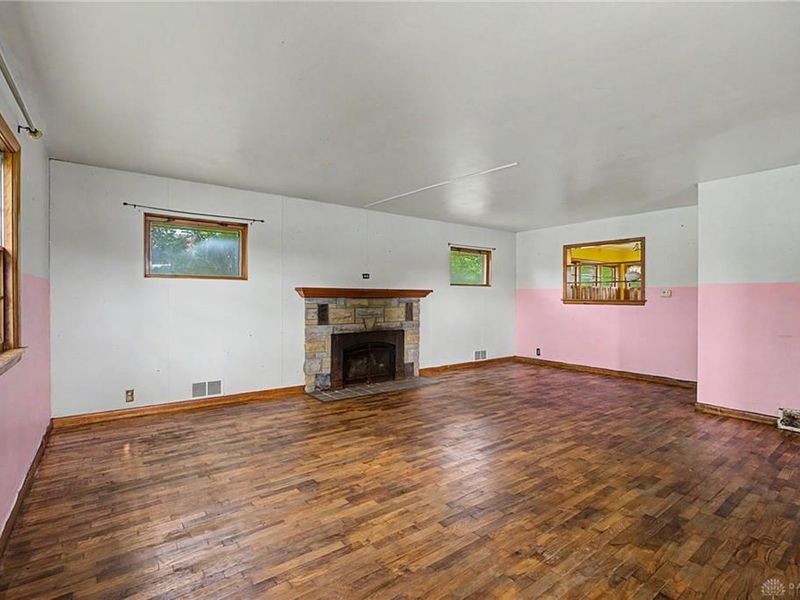306 E Meeker Avenue, Greenville, OH 45331 Photo 8