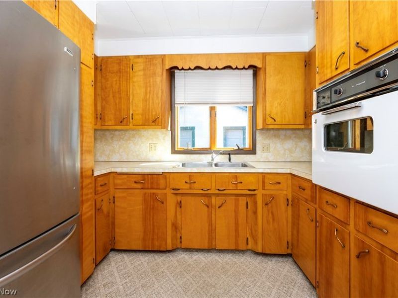 132 Owen Court, Fredericksburg, OH 44627 Photo 10