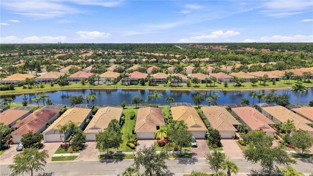 8732 Querce Ct, Naples, FL 34114 Photo