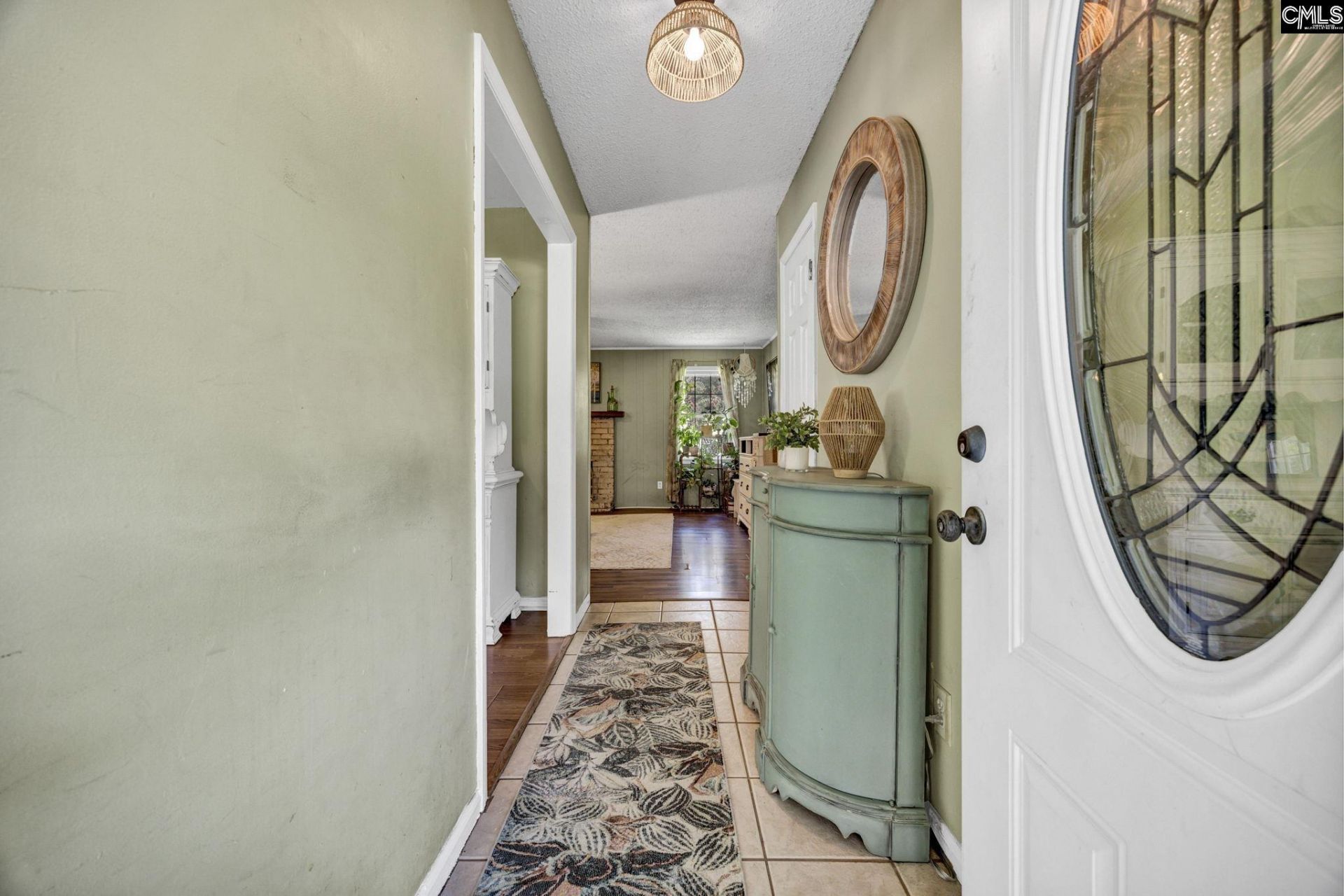 1219 Chadford Road  Photo 4