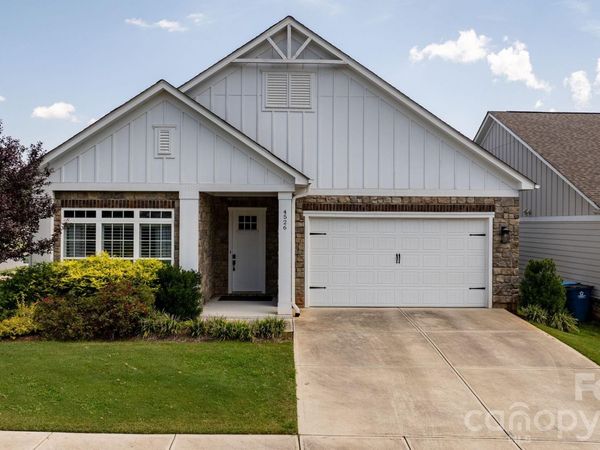 4526 Stellata Loop , Sherrills Ford, NC 28673