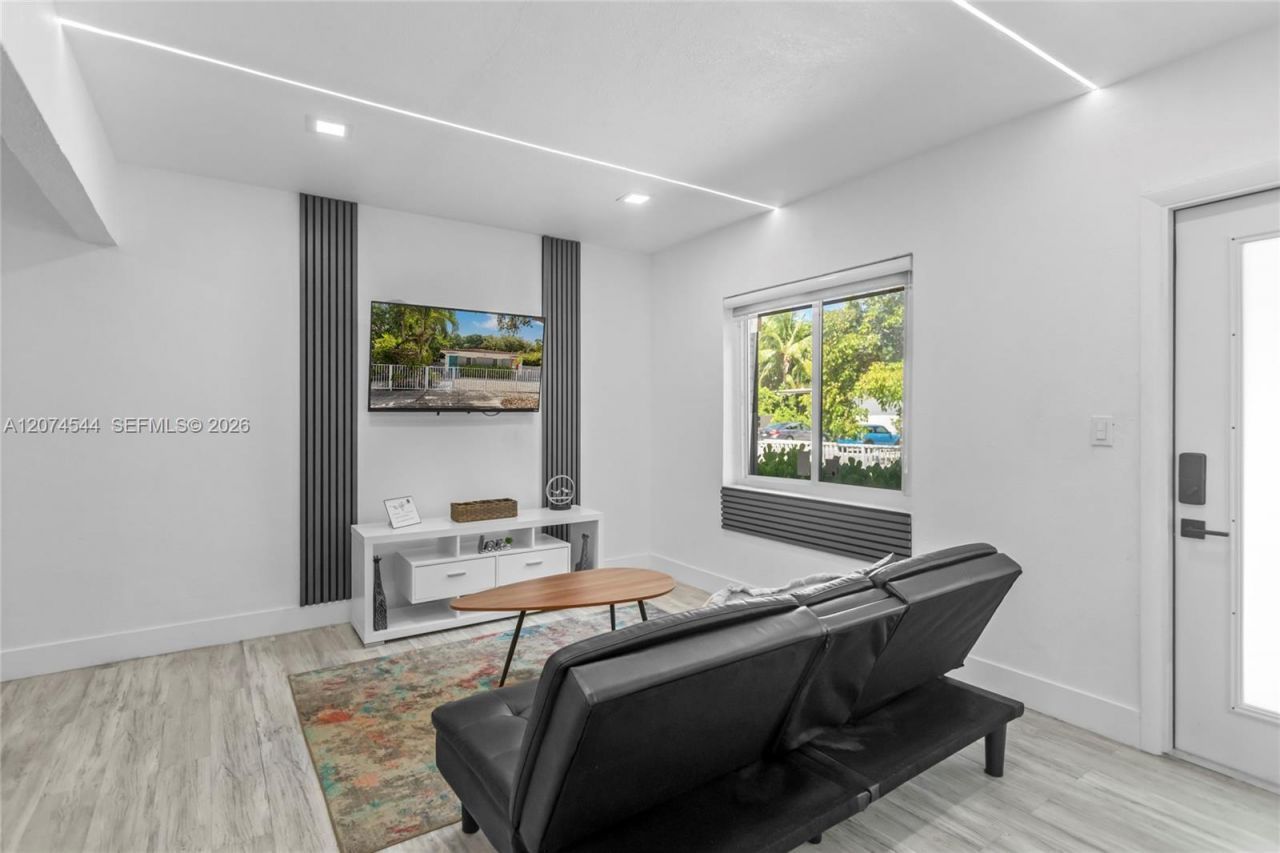 5478 NW 1st Ave , Unit 5480, Miami, FL 33127 Photo