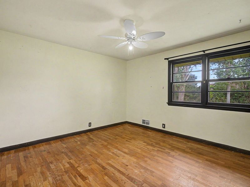 306 E Meeker Avenue, Greenville, OH 45331 Photo 19