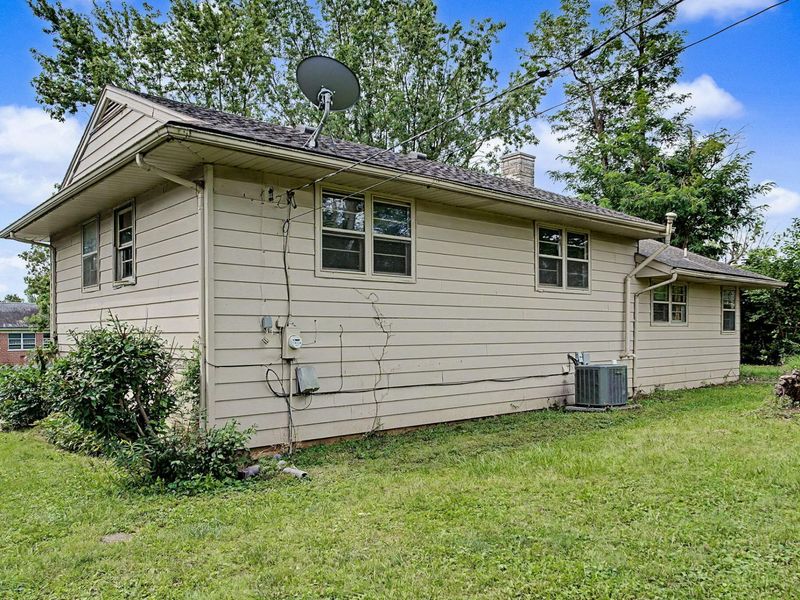 306 E Meeker Avenue, Greenville, OH 45331 Photo 37