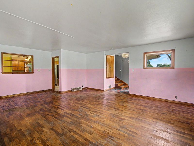 306 E Meeker Avenue, Greenville, OH 45331 Photo 9