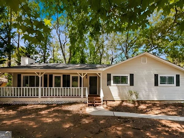 6640 Valley Hill Drive SW, Mableton, GA 30126