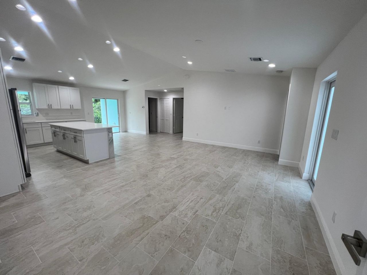 5913 Seagrape Drive, Fort Pierce, FL 34982 Photo
