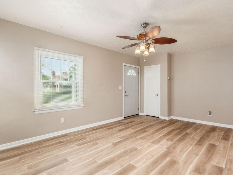 176 Letchworth Avenue, Columbus, OH 43204 Photo 6
