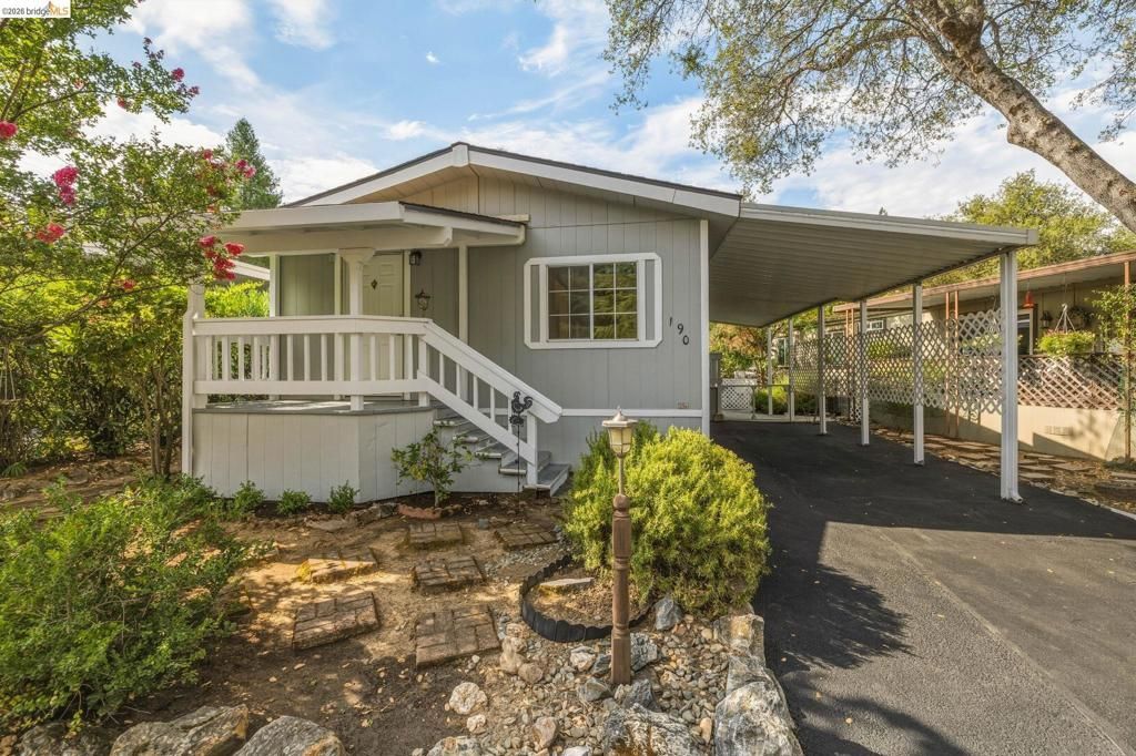 10956 Green St, Columbia, CA 95310 Main Photo