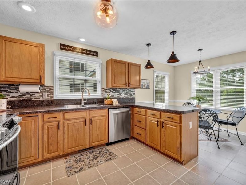 1540 Brighton Way, Broadview Heights, OH 44147 Photo 4