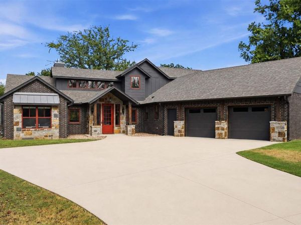 1915 N Bradley Place, Stillwater, OK 74075