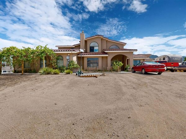 9150 Carmel Avenue NE, Albuquerque, NM 87122