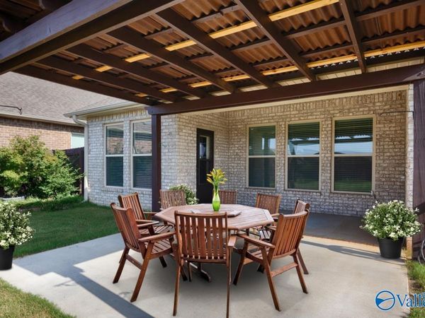 27290 Dieken Drive, Athens, AL 35613