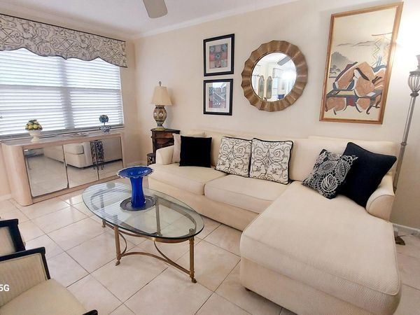 2067 Ainslie Drive, Boca Raton, FL 33434