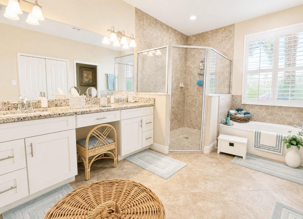 367 SW Vista Lake Drive, Port Saint Lucie, FL 34953 Photo