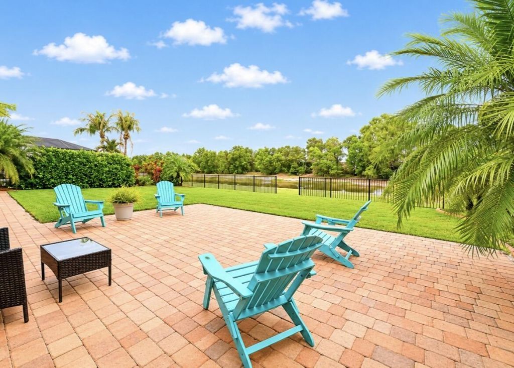 367 SW Vista Lake Drive, Port Saint Lucie, FL 34953 Photo