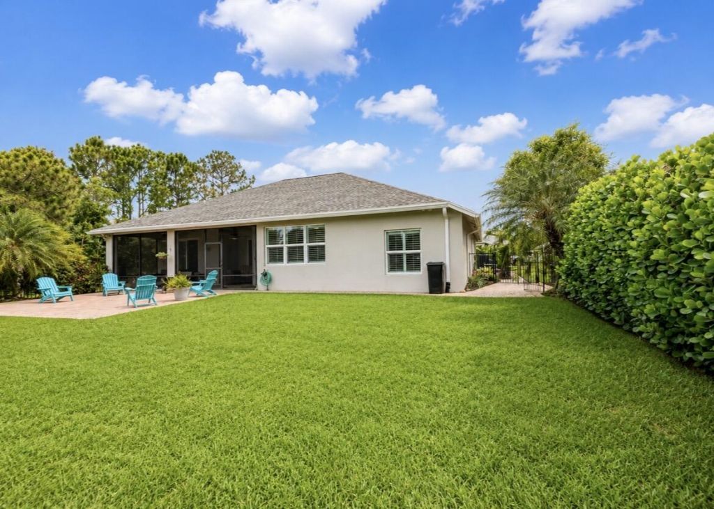 367 SW Vista Lake Drive, Port Saint Lucie, FL 34953 Photo