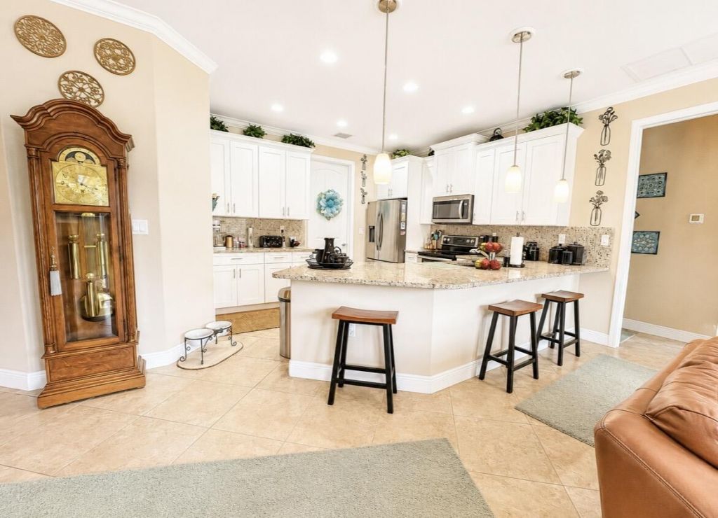 367 SW Vista Lake Drive, Port Saint Lucie, FL 34953 Photo