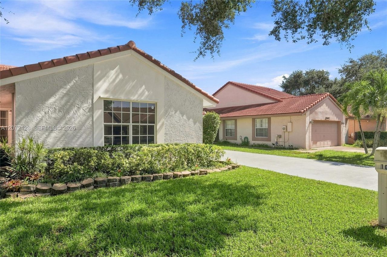 10425 NW 9th Mnr , Coral Springs, FL 33071 Photo