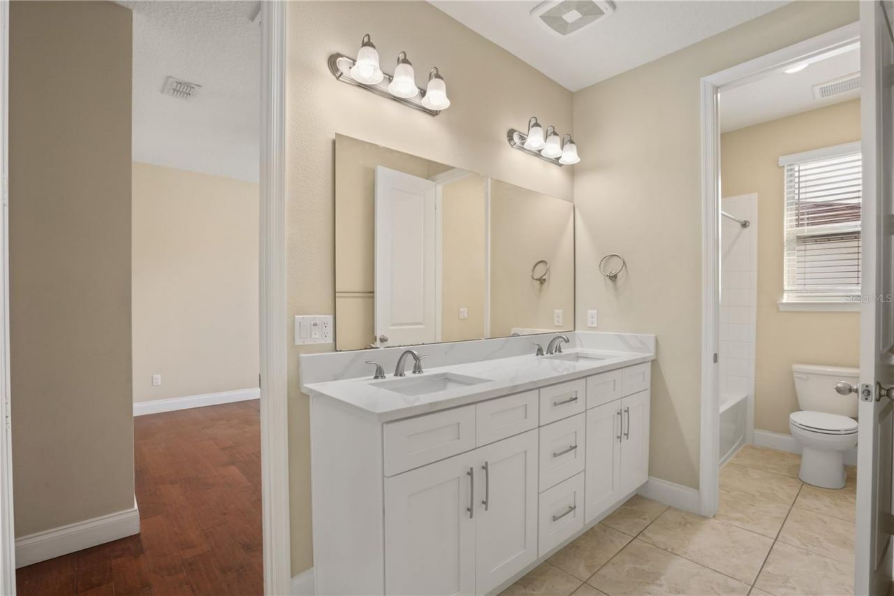 8278 Procida Isle Lane, Windermere, FL 34786 Photo