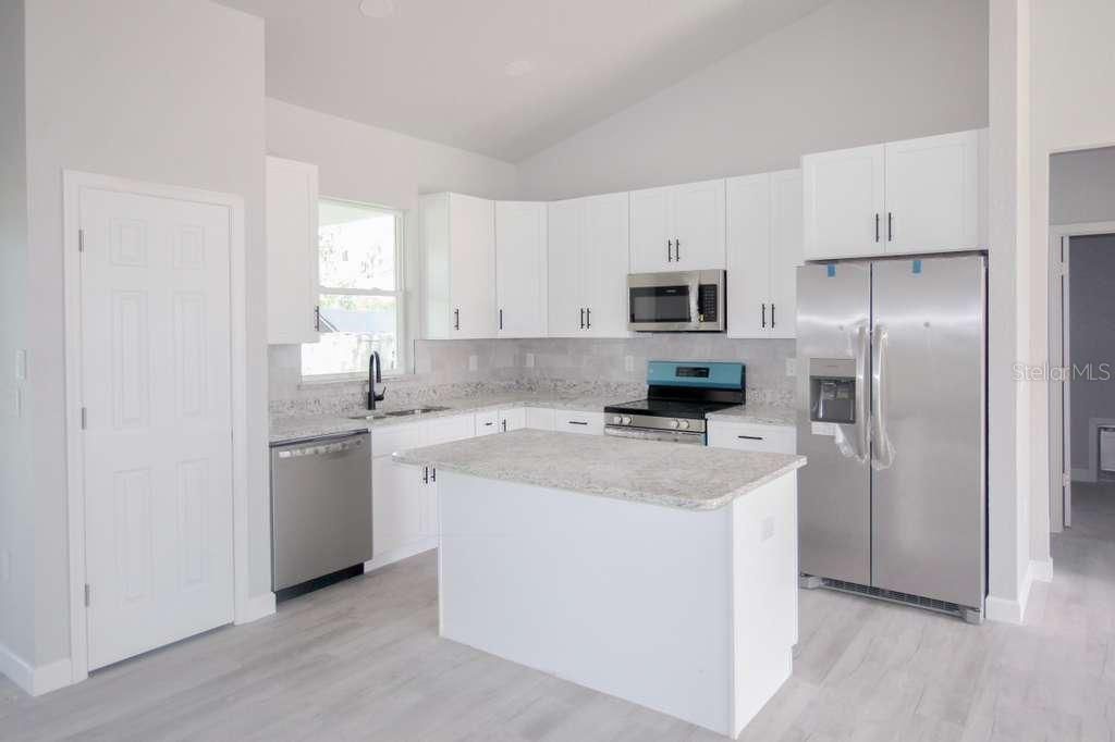 4200 Leaf Road , Sebring, FL 33875 Photo