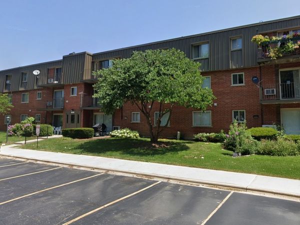 578 FAIRWAY VIEW Drive, Unit 3B, Wheeling, IL 60090