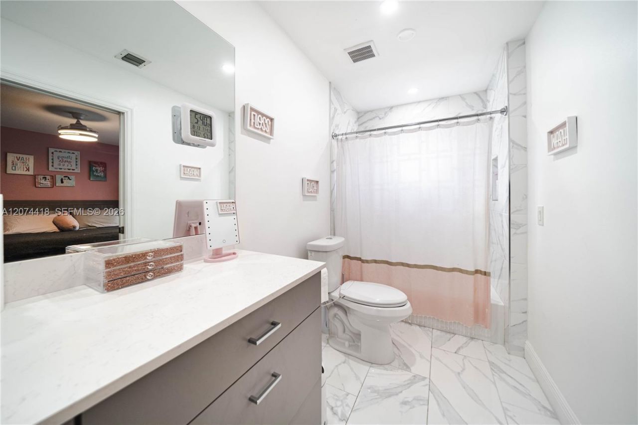 15792 SW 24th St , Miramar, FL 33027 Photo